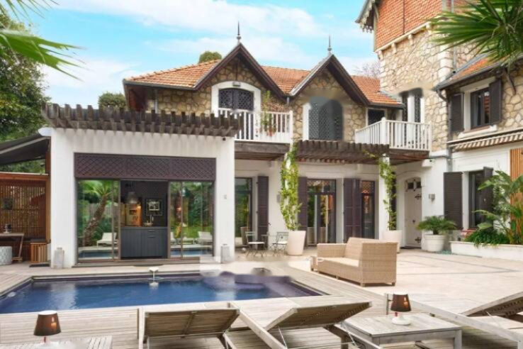 Квартира в Каннах, Франция, 246 м² - фото 2