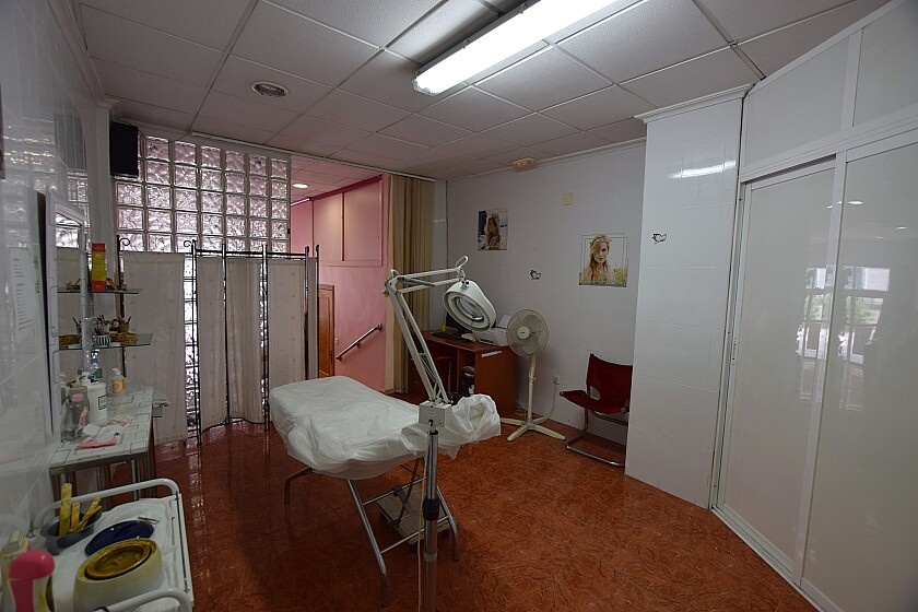 Коммерческая недвижимость в Торревьехе, Испания, 90 м² - фото 11