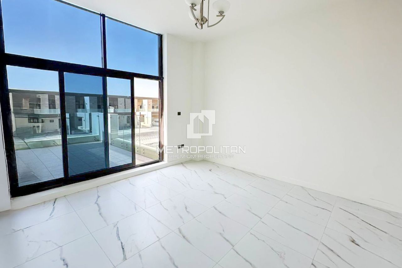 Таунхаус в Дубае, ОАЭ, 288 м² - фото 2