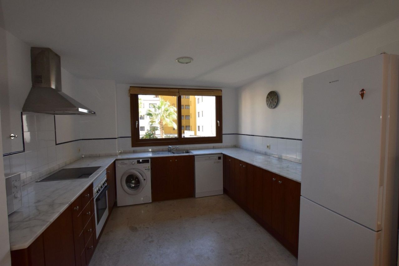 Апартаменты в Пунта Приме, Испания, 110 м² - фото 11