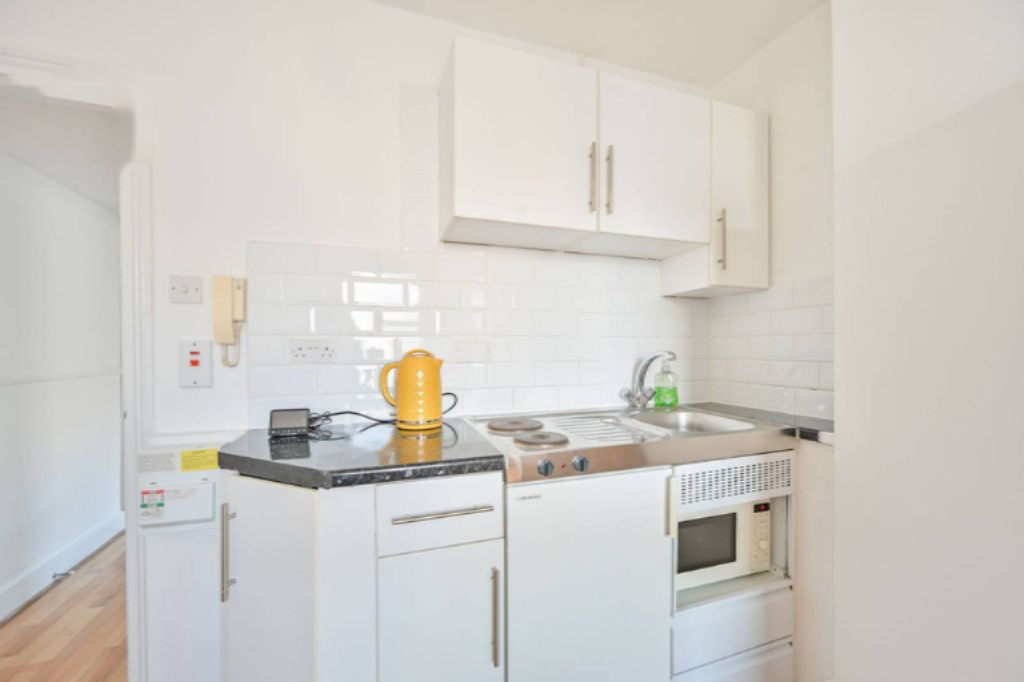 Квартира в Лондоне, Великобритания, 15 м² - фото 8