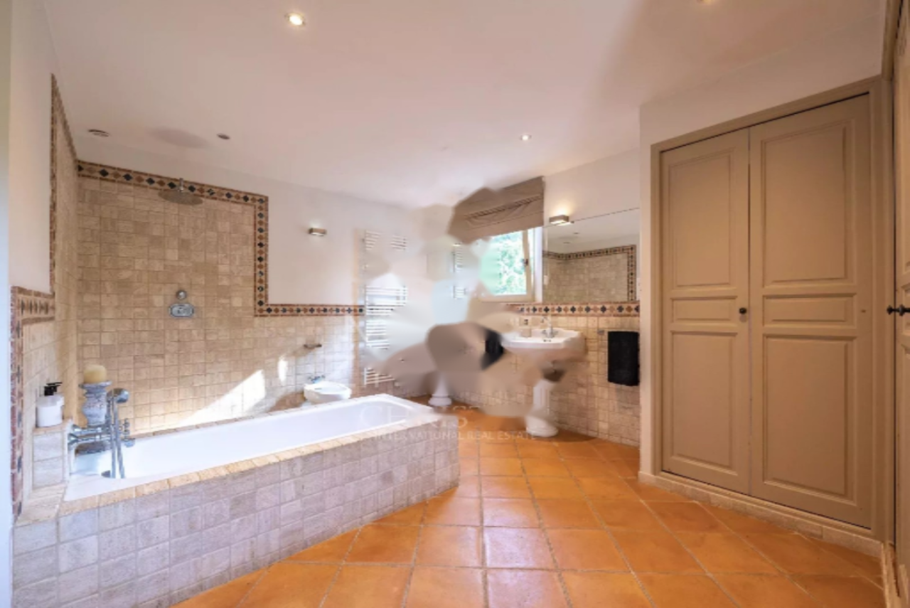 Квартира в Каннах, Франция, 231 м² - фото 8