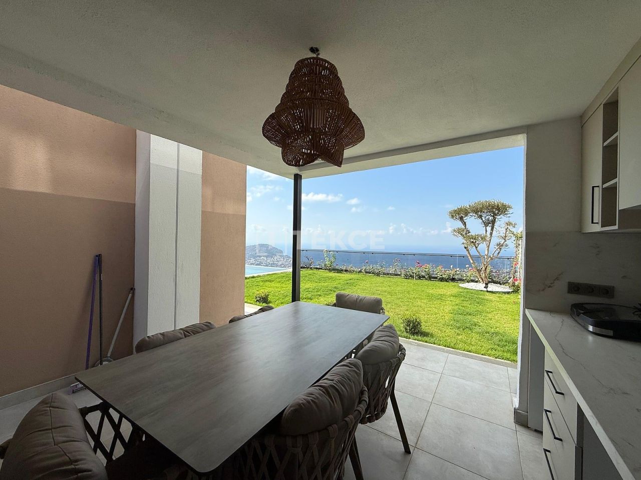 Вилла в Алании, Турция, 400 м² - фото 14