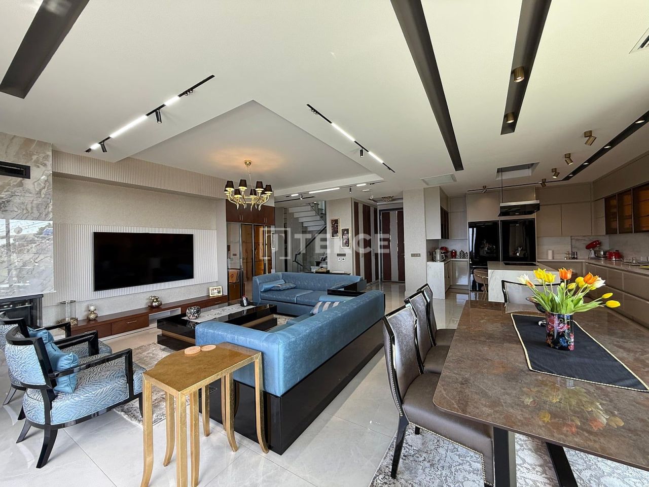 Вилла в Алании, Турция, 400 м² - фото 18