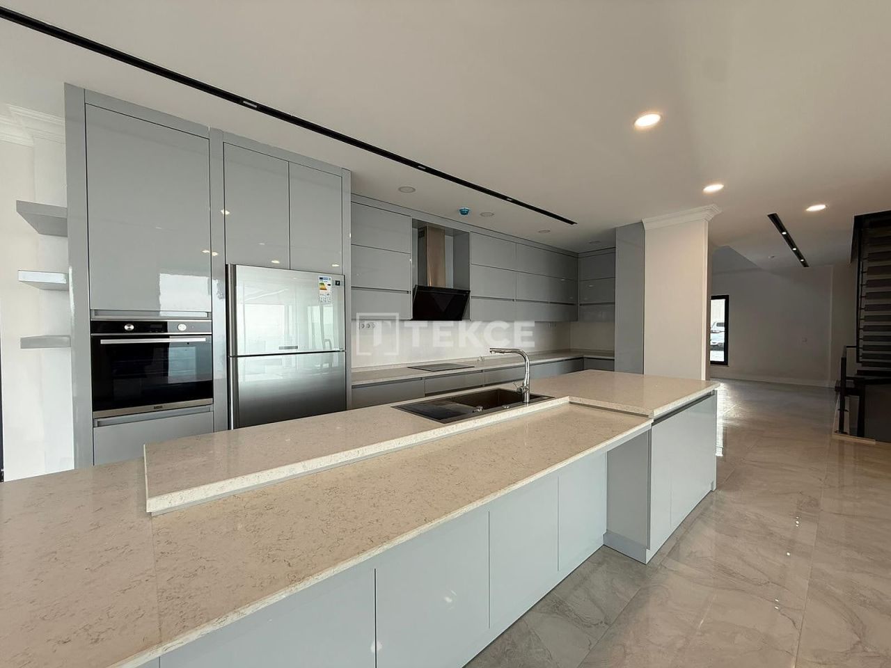 Вилла в Алании, Турция, 650 м² - фото 19