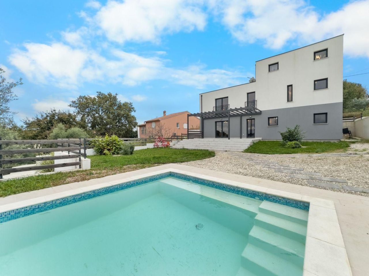 Вилла Pješčana Uvala, Хорватия, 180 м² - фото 1