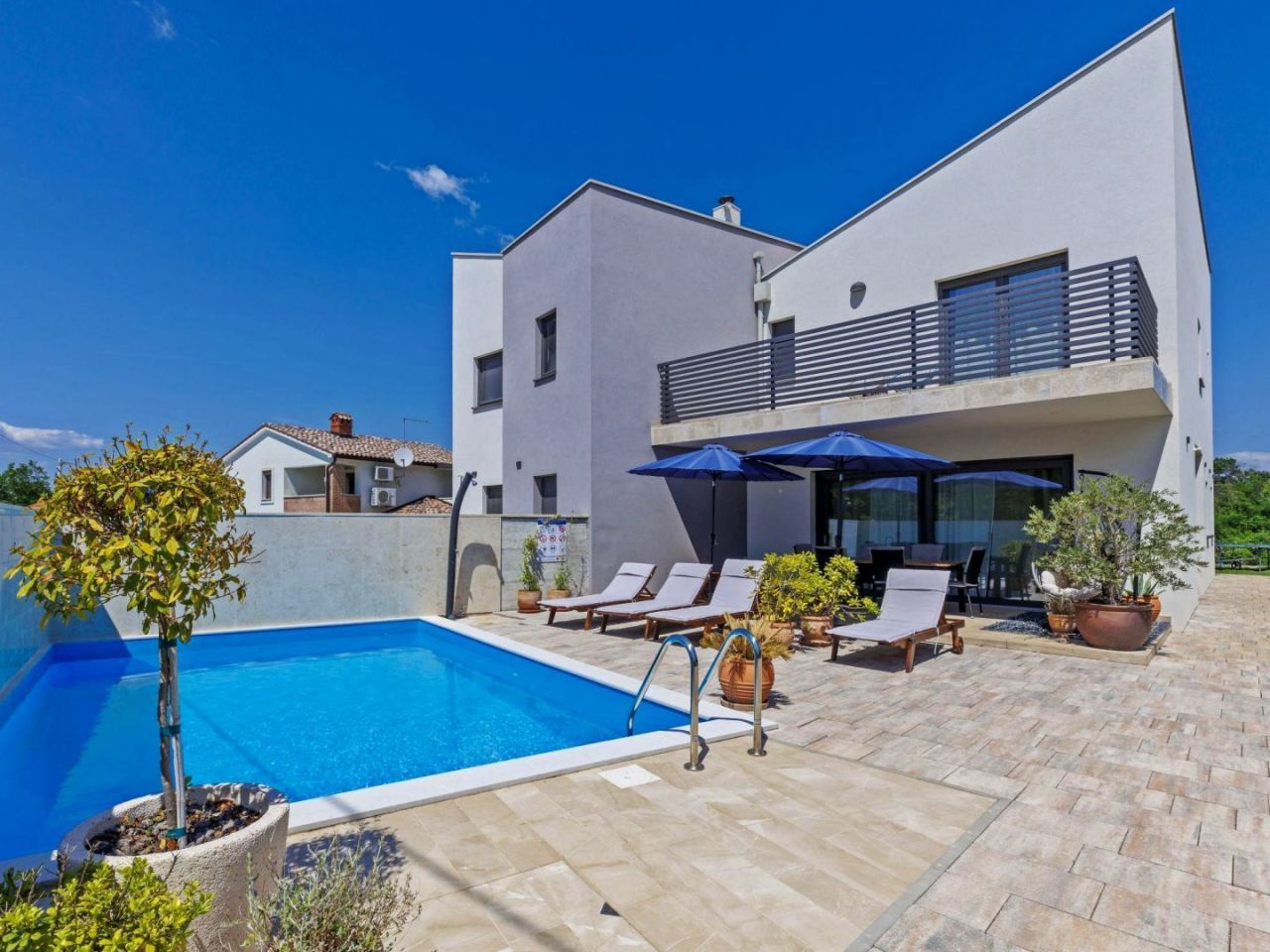 Вилла в Порече, Хорватия, 140 м² - фото 1