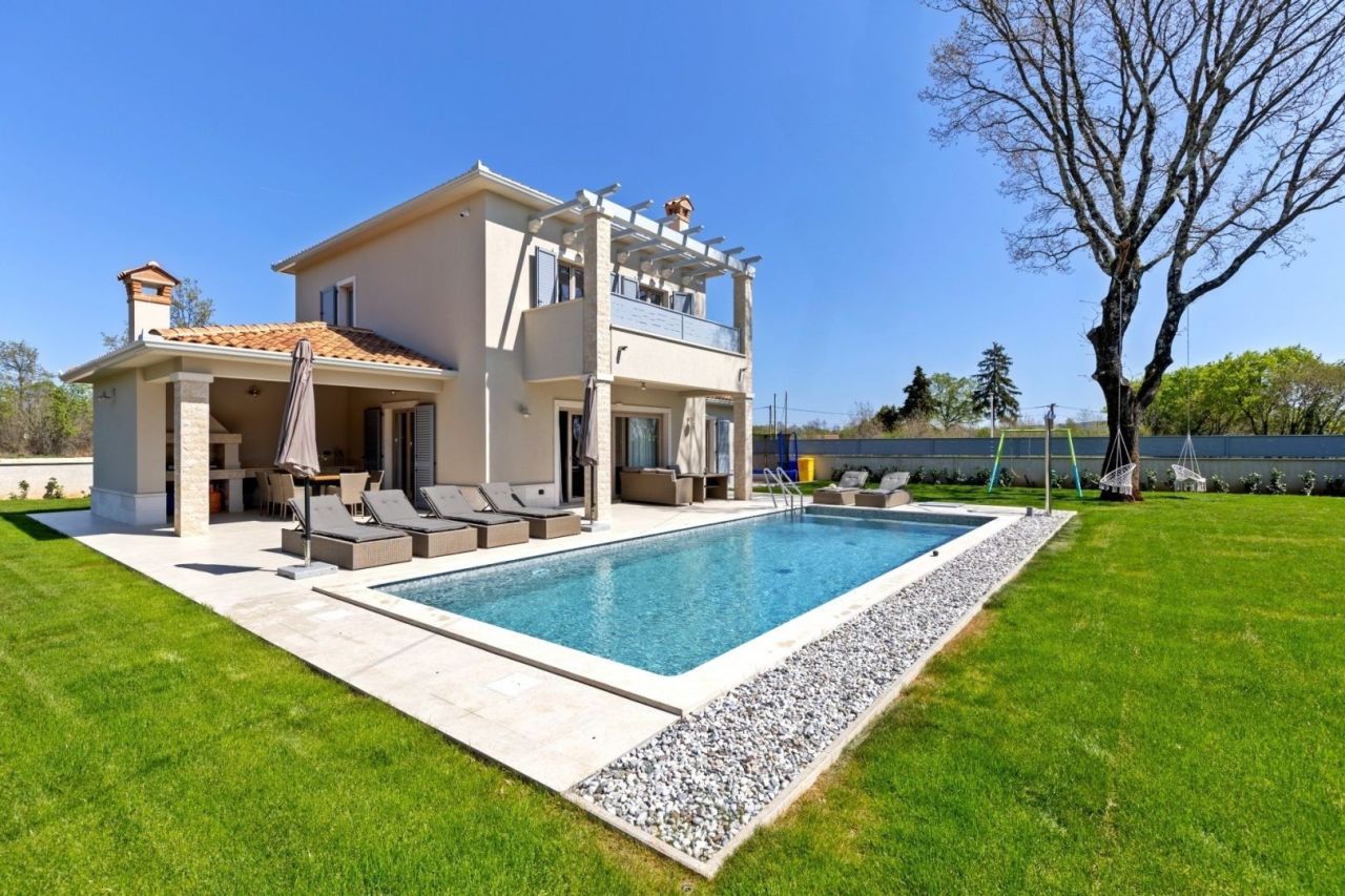 Вилла в Лабине, Хорватия, 161 м² - фото 1