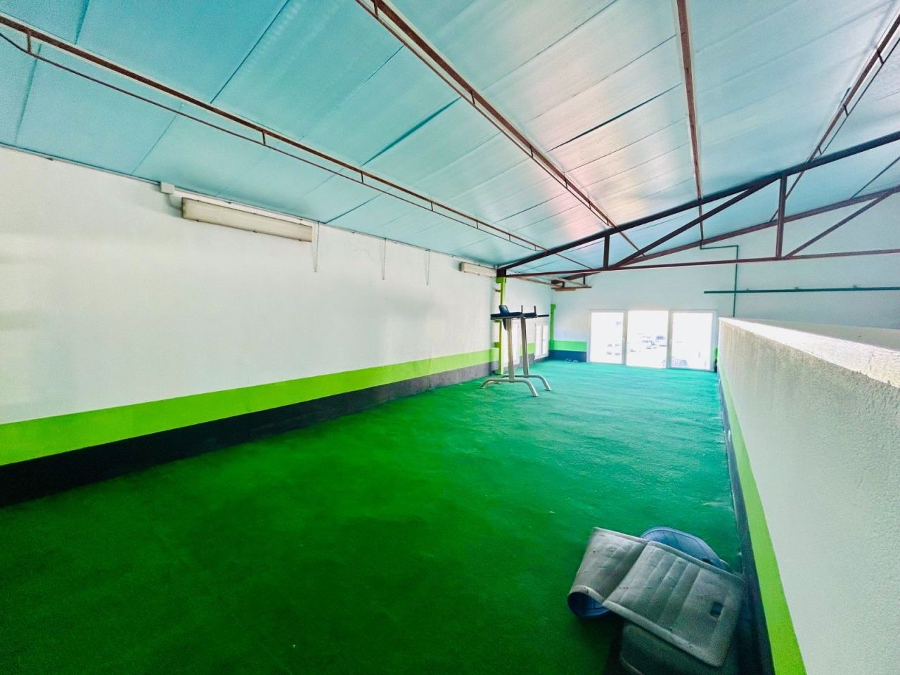 Коммерческая недвижимость в Дайя-Нуэве, Испания, 910 м² - фото 12