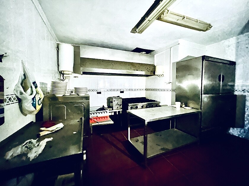 Коммерческая недвижимость в Торревьехе, Испания, 100 м² - фото 12