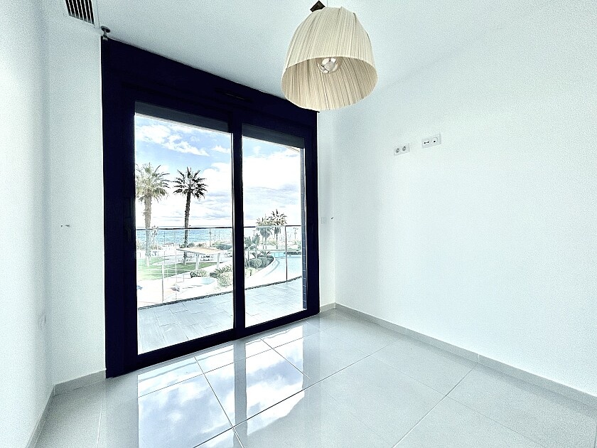 Апартаменты в Пунта Приме, Испания, 80 м² - фото 12