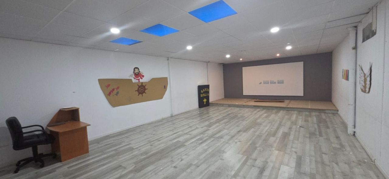 Коммерческая недвижимость в Торревьехе, Испания, 600 м² - фото 12