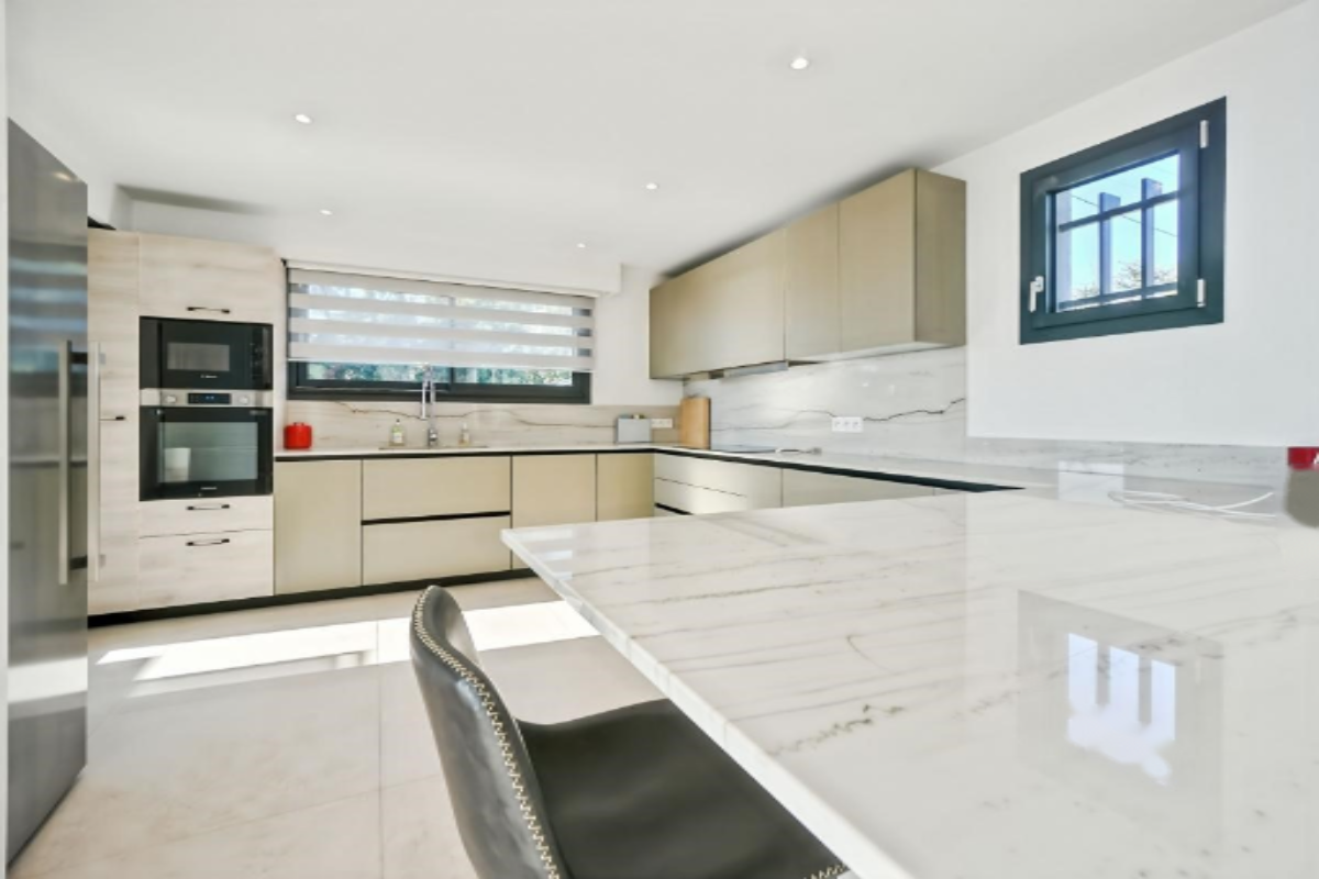 Квартира в Каннах, Франция, 260 м² - фото 12