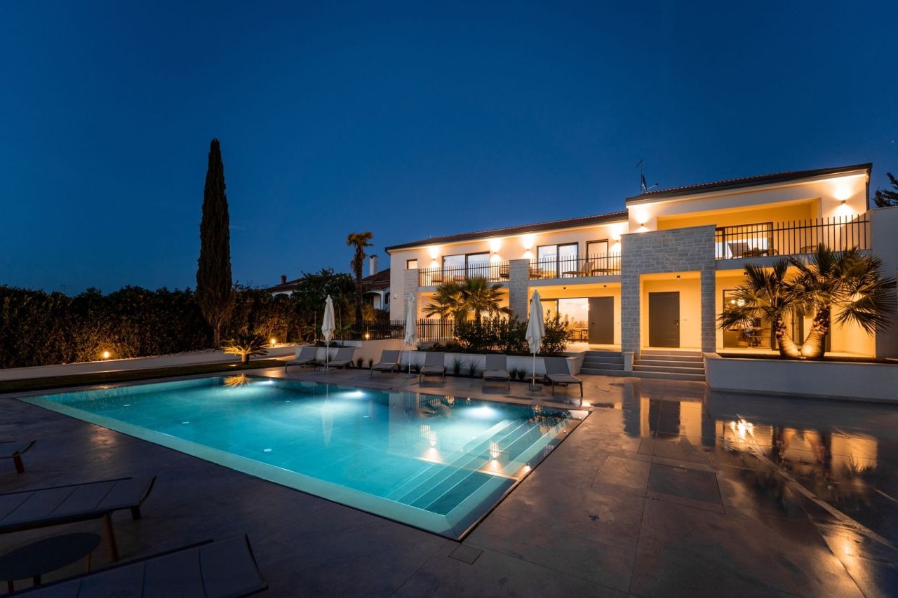 Вилла в Порече, Хорватия, 683 м² - фото 5