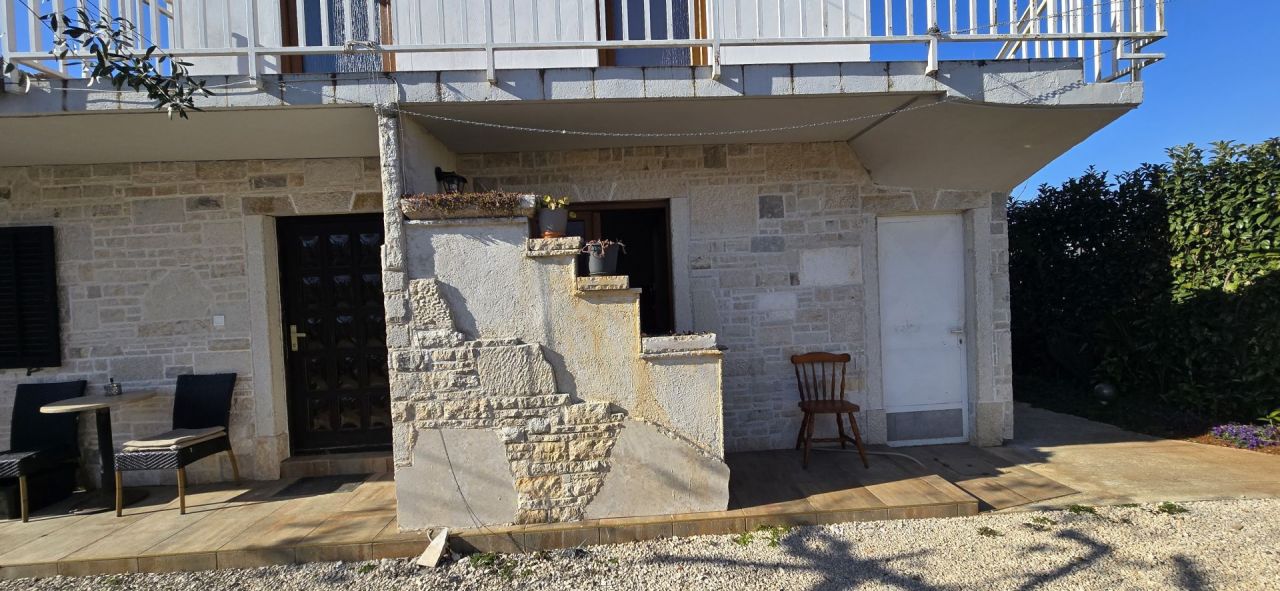 Отель, гостиница в Умаге, Хорватия, 200 м² - фото 7