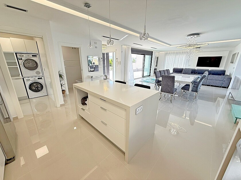 Вилла в Сан-Мигель де Салинас, Испания, 316 м² - фото 13