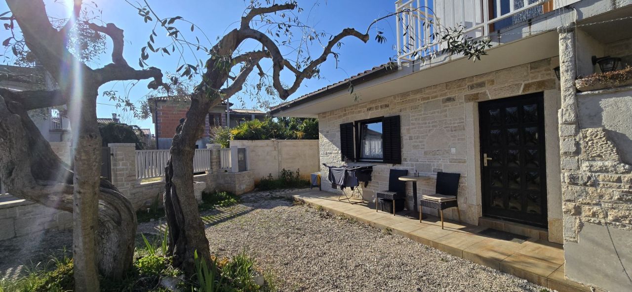 Отель, гостиница в Умаге, Хорватия, 200 м² - фото 8