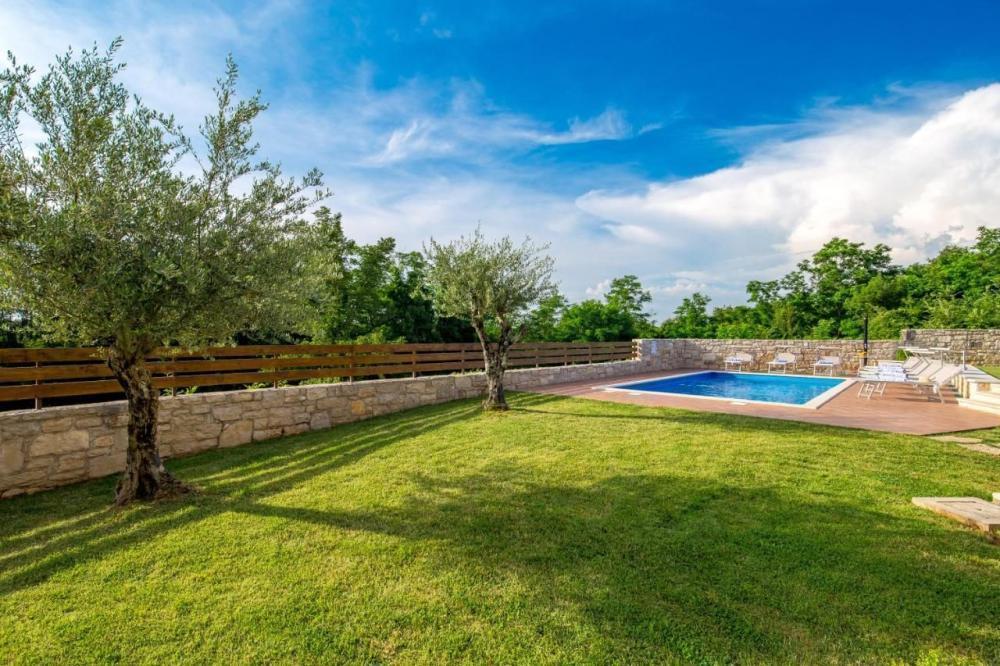 Вилла в Тиняне, Хорватия, 300 м² - фото 9