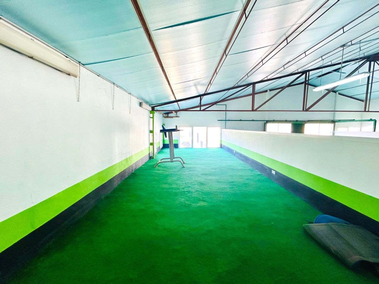 Коммерческая недвижимость в Дайя-Нуэве, Испания, 910 м² - фото 14