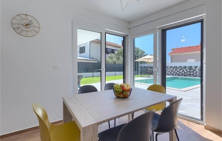 Вилла в Пуле, Хорватия, 160 м² - фото 13