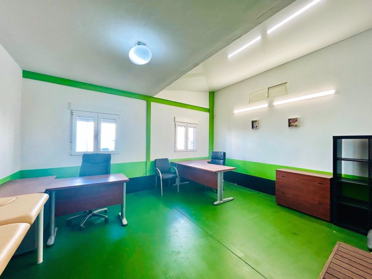 Коммерческая недвижимость в Дайя-Нуэве, Испания, 910 м² - фото 15