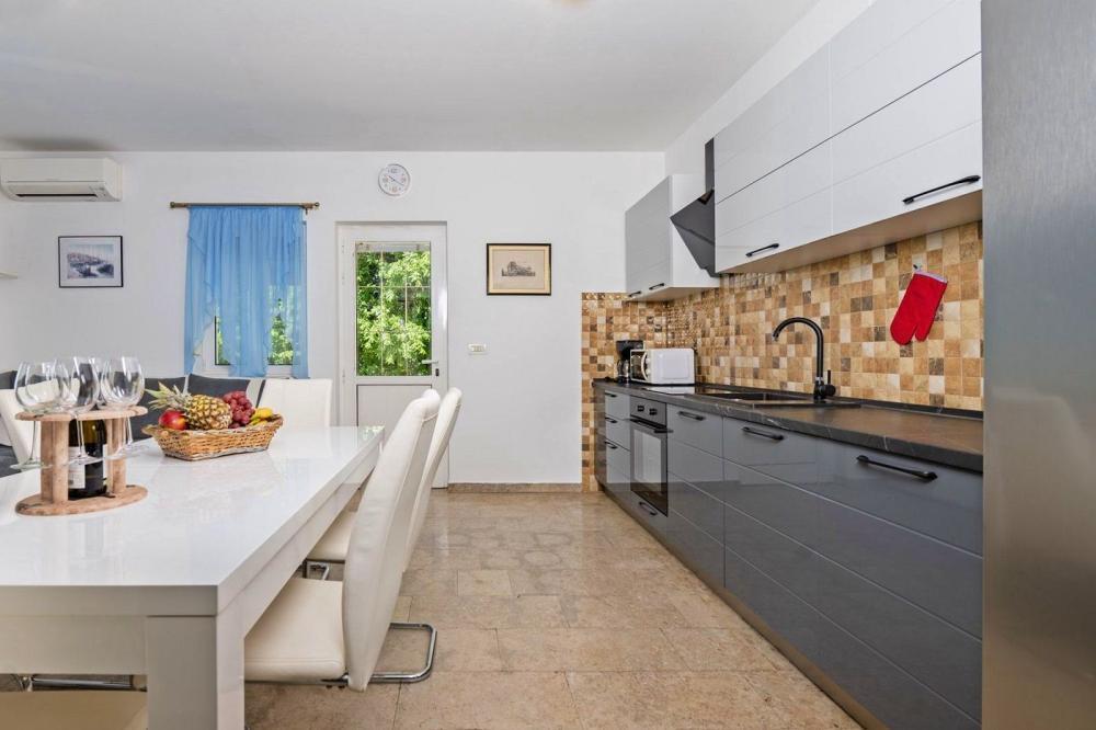 Вилла в Лабине, Хорватия, 198 м² - фото 16