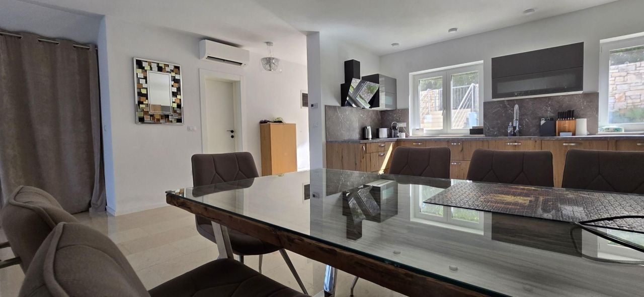 Вилла в Ровини, Хорватия, 236 м² - фото 17