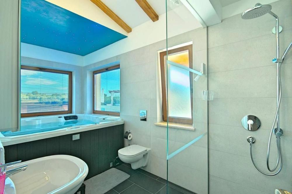 Вилла в Бртонигле, Хорватия, 203 м² - фото 17