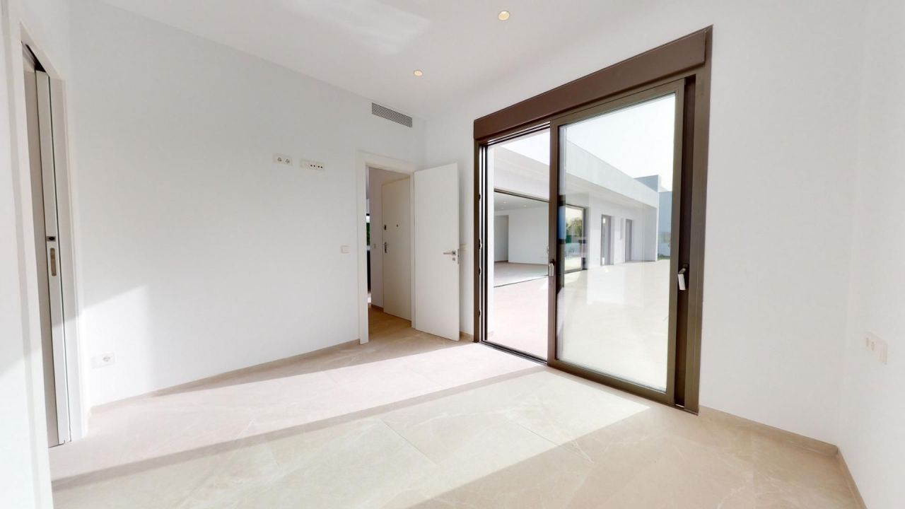 Вилла в Лос Алькасарес, Испания, 140 м² - фото 15