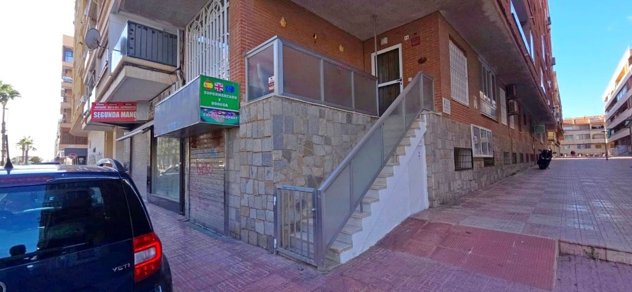 Коммерческая недвижимость в Торревьехе, Испания, 400 м² - фото 15