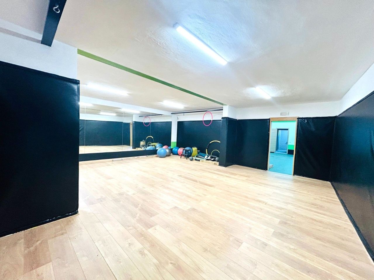 Коммерческая недвижимость в Дайя-Нуэве, Испания, 910 м² - фото 16