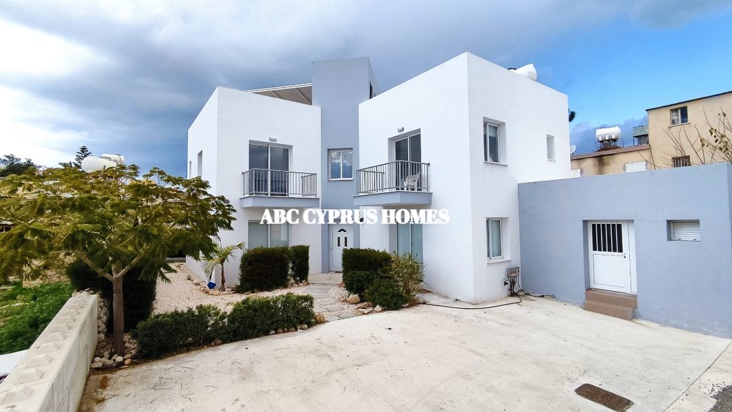 Доходный дом в Пафосе, Кипр, 456 м² - фото 1