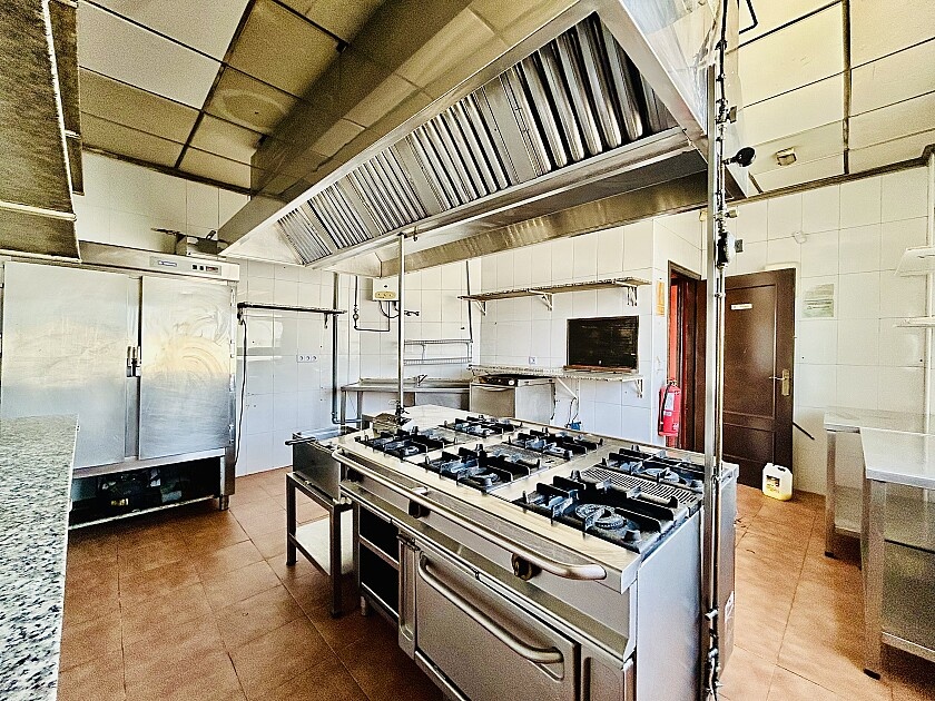 Коммерческая недвижимость в Ориуэла Коста, Испания, 242 м² - фото 16