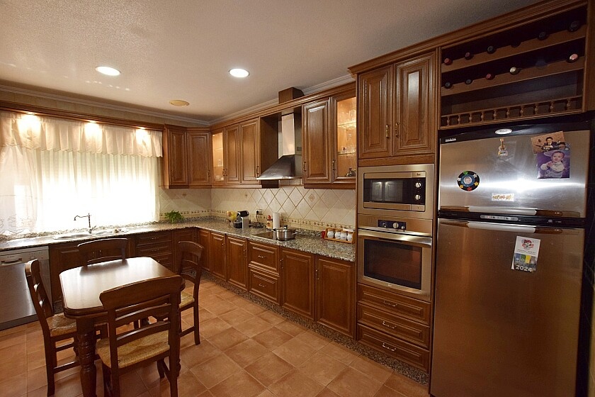 Вилла в Абанилье, Испания, 240 м² - фото 17