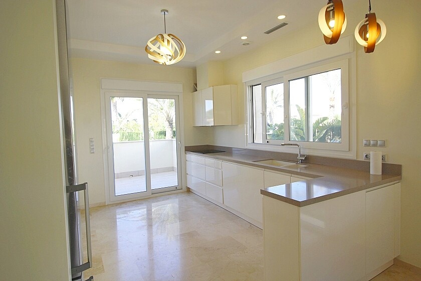 Вилла в Ориуэла Коста, Испания, 306 м² - фото 17