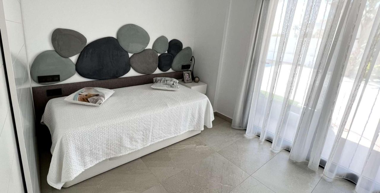 Вилла в Рохалесе, Испания, 98 м² - фото 17