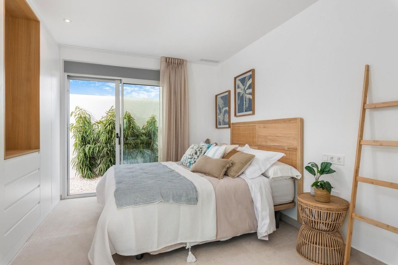 Вилла в Лос Алькасарес, Испания, 115 м² - фото 18