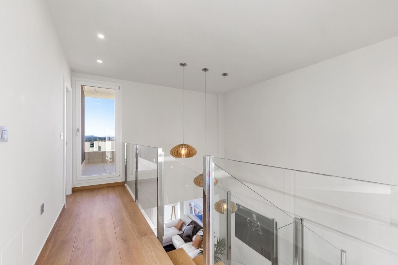 Вилла в Рохалесе, Испания, 129 м² - фото 19