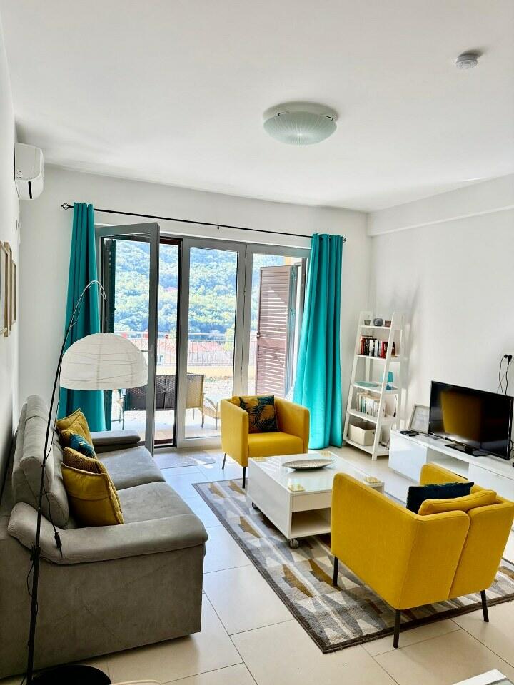 Квартира в Морини, Черногория, 59 м² - фото 1