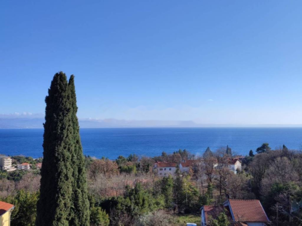 Дом в Опатии, Хорватия, 86 м² - фото 1