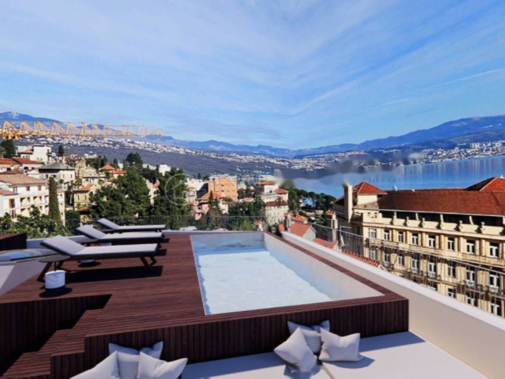 Квартира в Опатии, Хорватия, 334 м² - фото 1