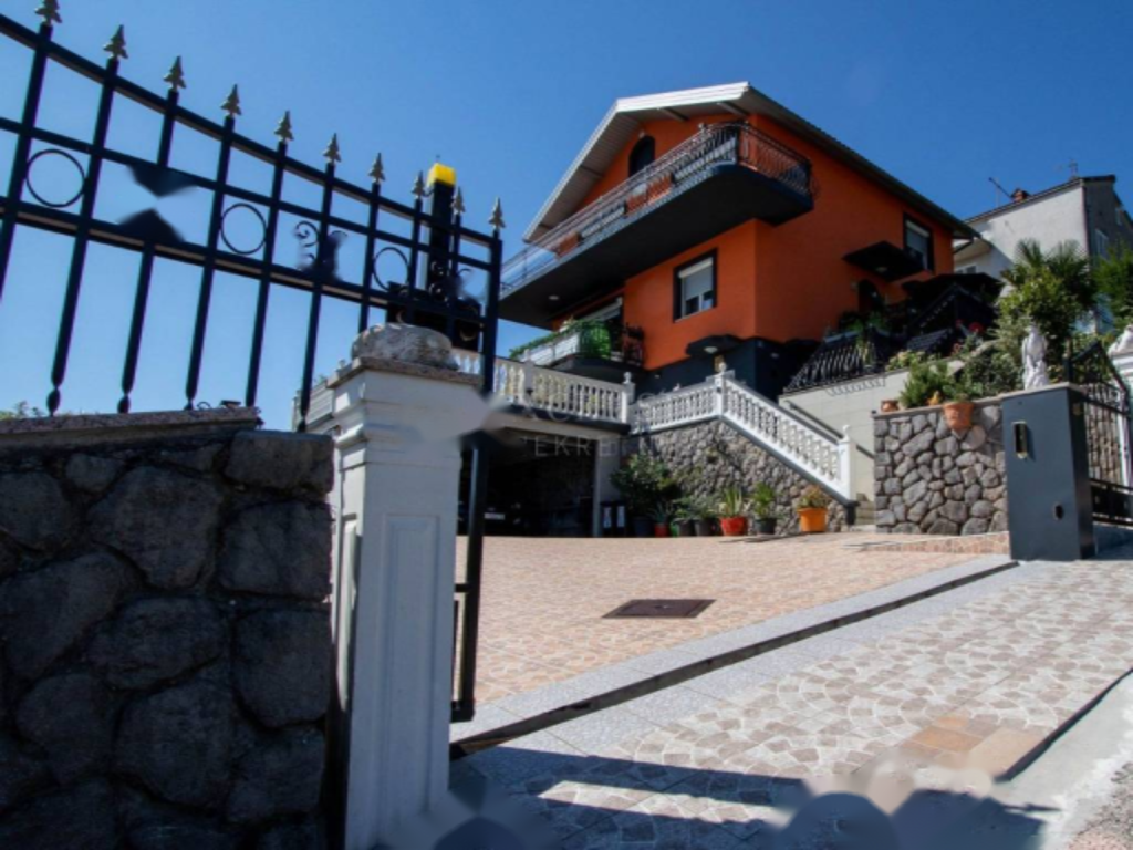 Дом в Опатии, Хорватия, 300 м² - фото 2