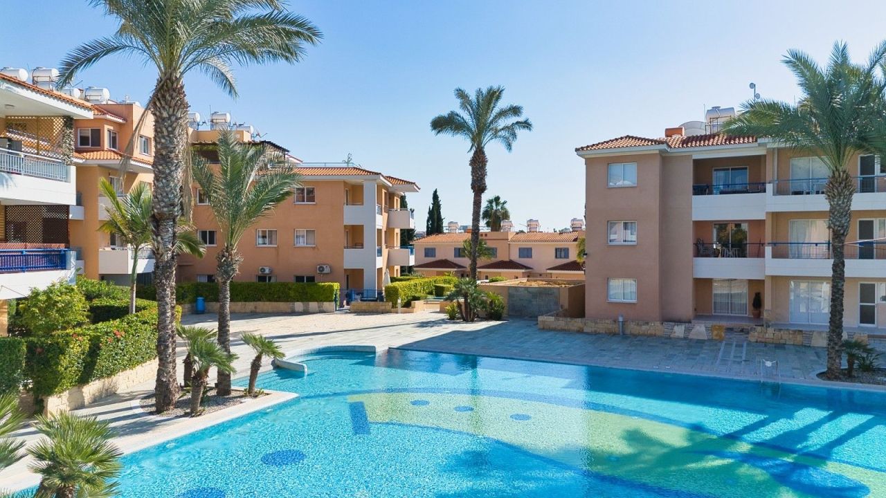 Апартаменты в Пафосе, Кипр, 77 м² - фото 12