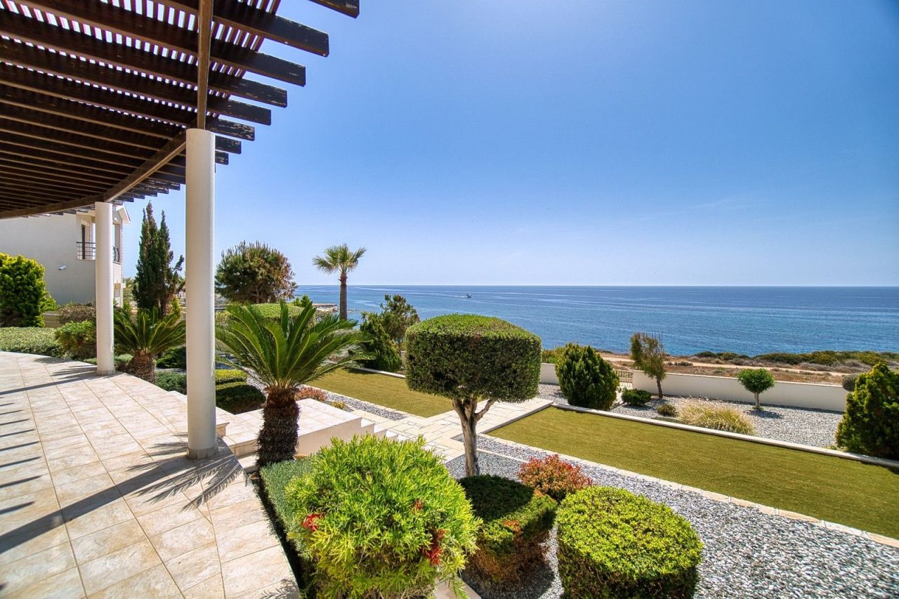 Вилла в Пафосе, Кипр, 260 м² - фото 14