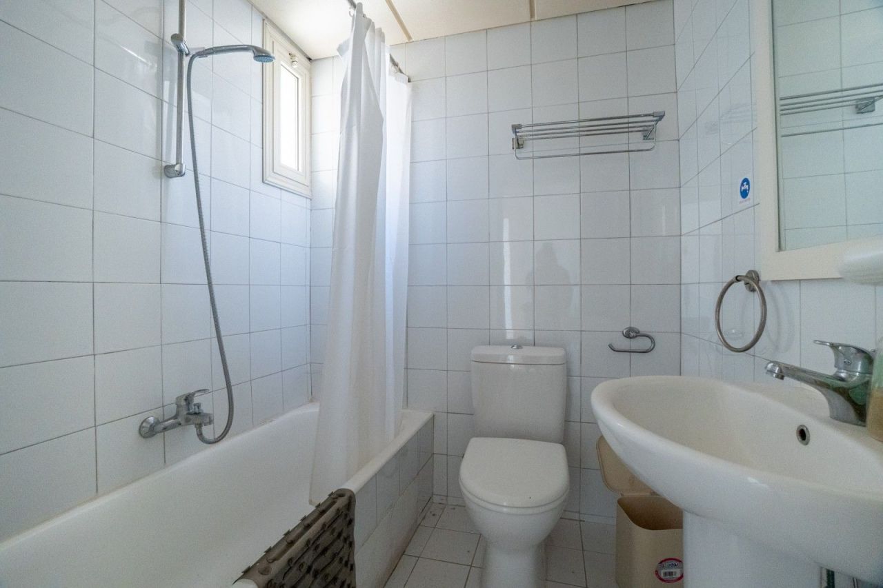 Апартаменты в Пафосе, Кипр, 67 м² - фото 15