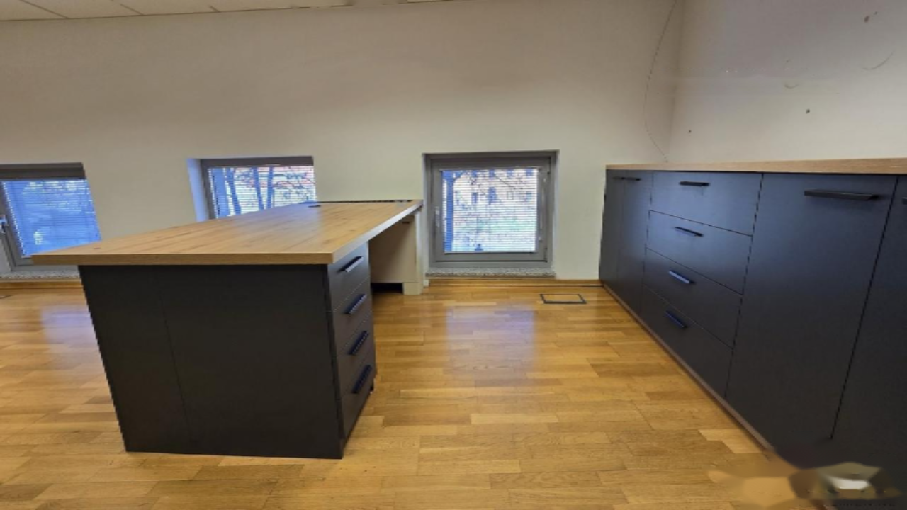 Офис в Любляне, Словения, 177 м² - фото 7