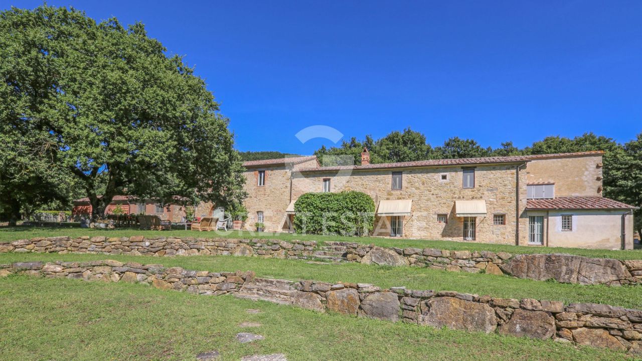 Дом San Casciano dei Bagni, Италия, 760.98 м² - фото 4