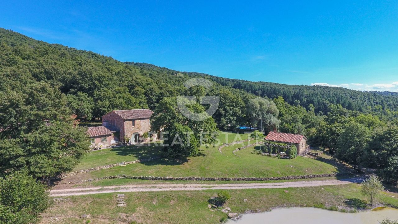 Дом San Casciano dei Bagni, Италия, 760.98 м² - фото 7