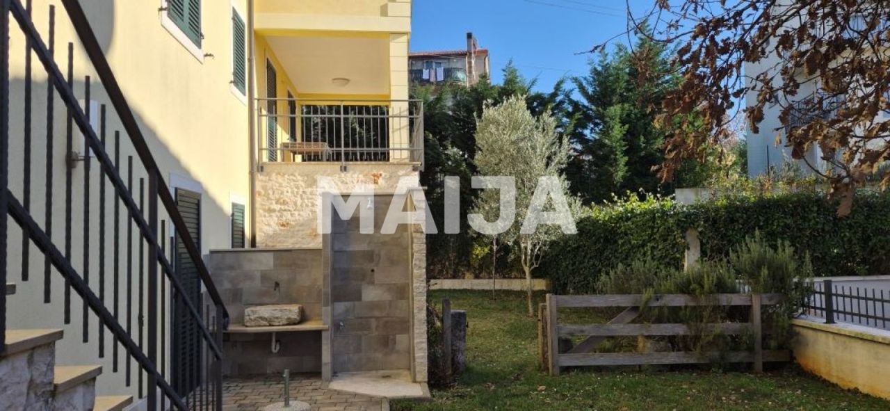 Дом в Порече, Хорватия, 243 м² - фото 9