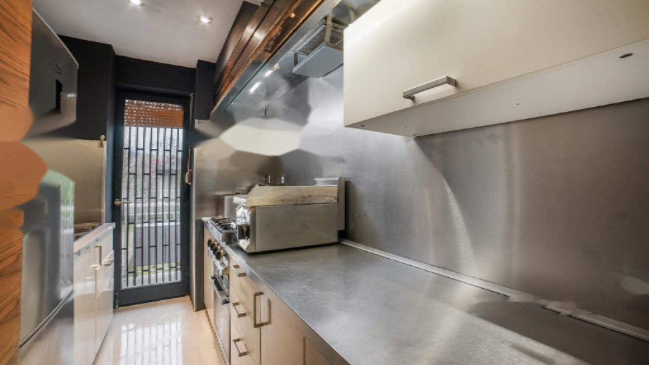 Офис в Любляне, Словения, 113 м² - фото 10